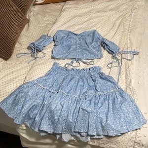 light blue two piece skirt and cropped top
